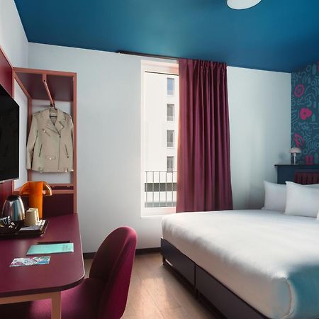 Cx Milan Nom Hostel Екстериор снимка