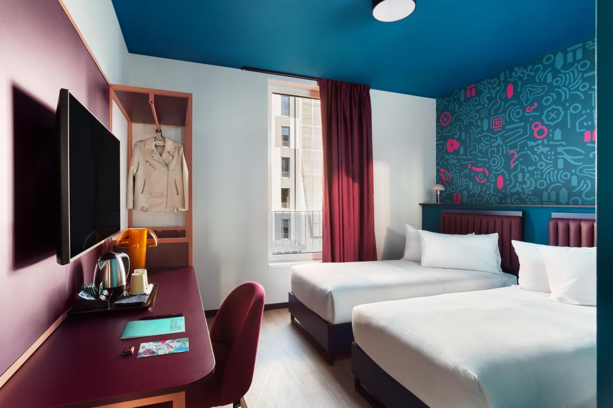 Cx Milan Nom Hostel Екстериор снимка
